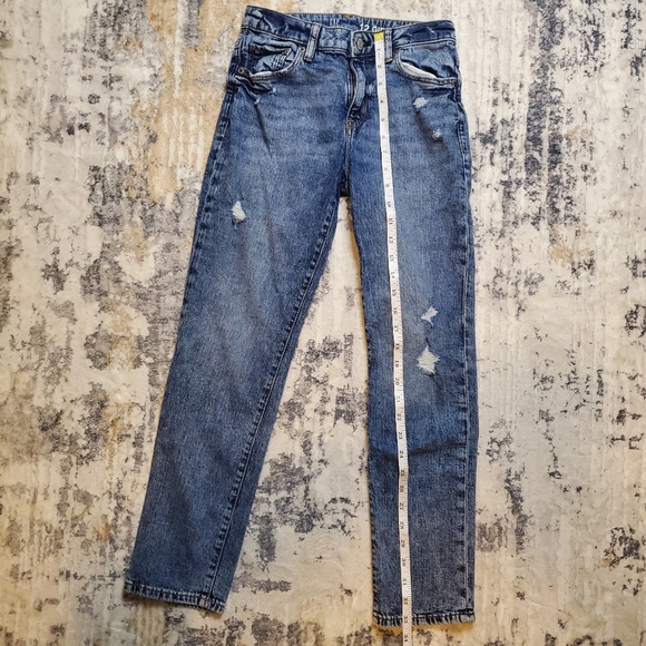 GAP Kid's Girl's Blue Jeans distressed Girlfriend fit - Size 12 adjustable waist - Picture 8 of 12